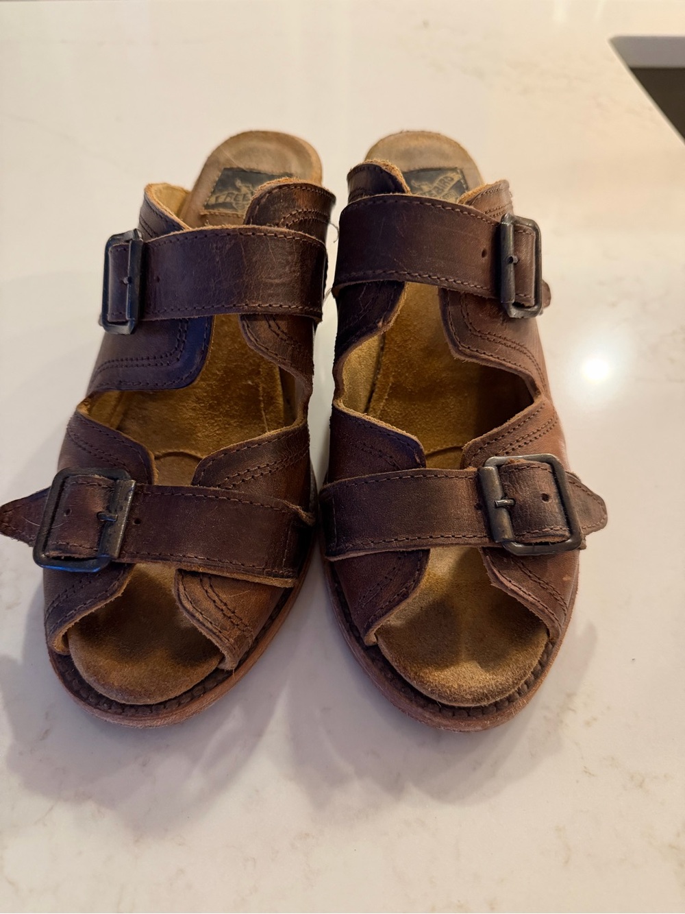 FREEBIRD by Steven Caprice Brown Leather Buckle Heeled Sandals Size 8 - Picture 2 of 8